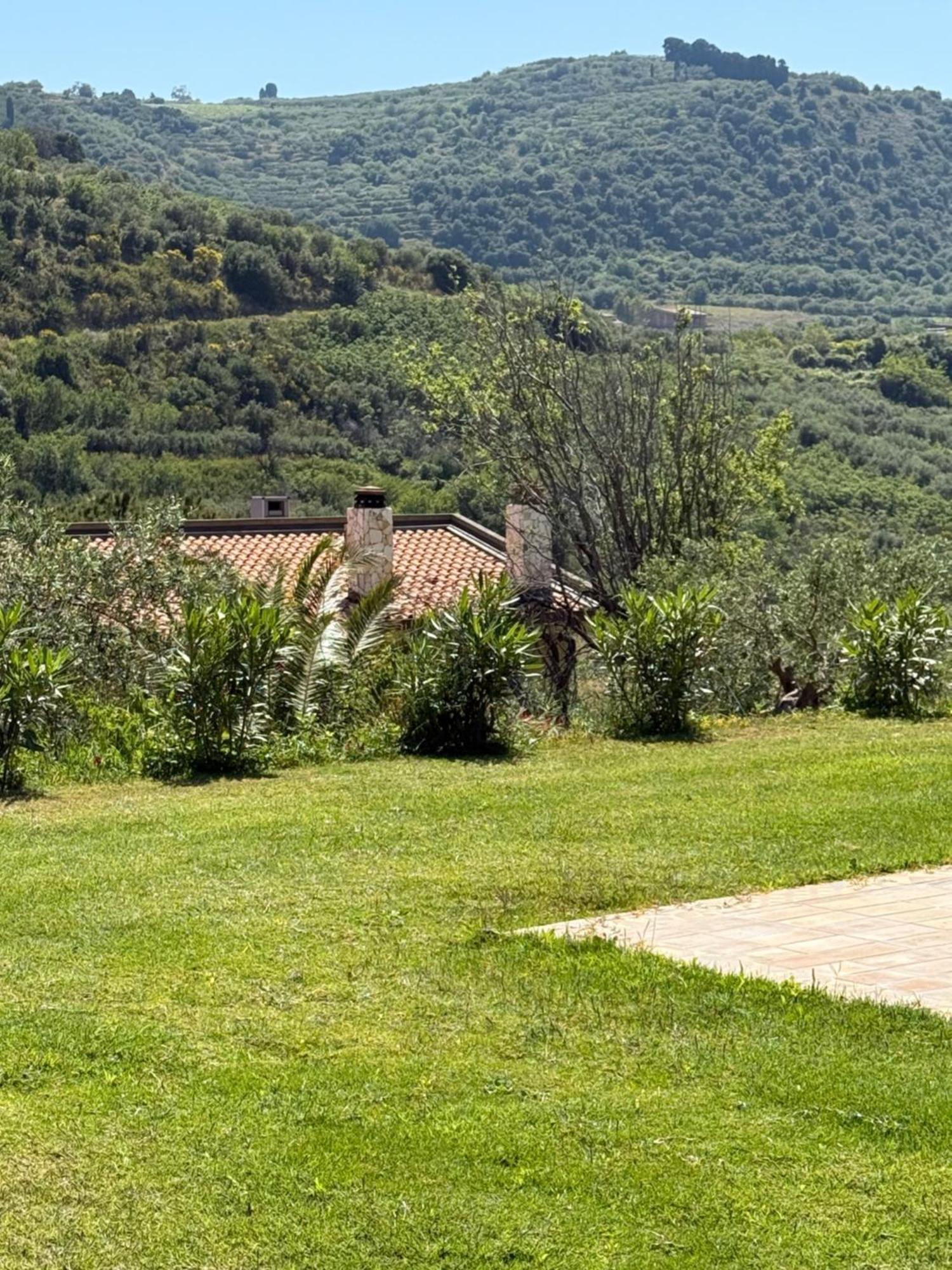 Отель Agrolea Терме-Вильяторе Экстерьер фото